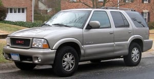 1999 GMC Jimmy.jpg